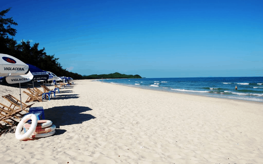 Bãi biển Quan Lạn top 5 điểm du lịch Vân Đồn Quảng Ninh